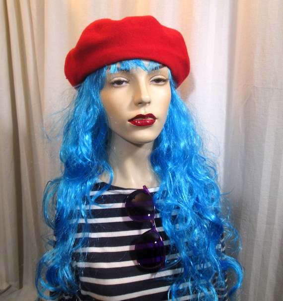 Sassy Red wool Vintage Beret Classic Paris style s
