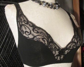 Vintage Bralette Maidenform nwt Racer back Union Made 90s black lace bra stretchy 34