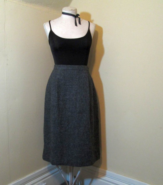Charcoal Tweed Wool skirt 60s vintage Wool Tweed … - image 1