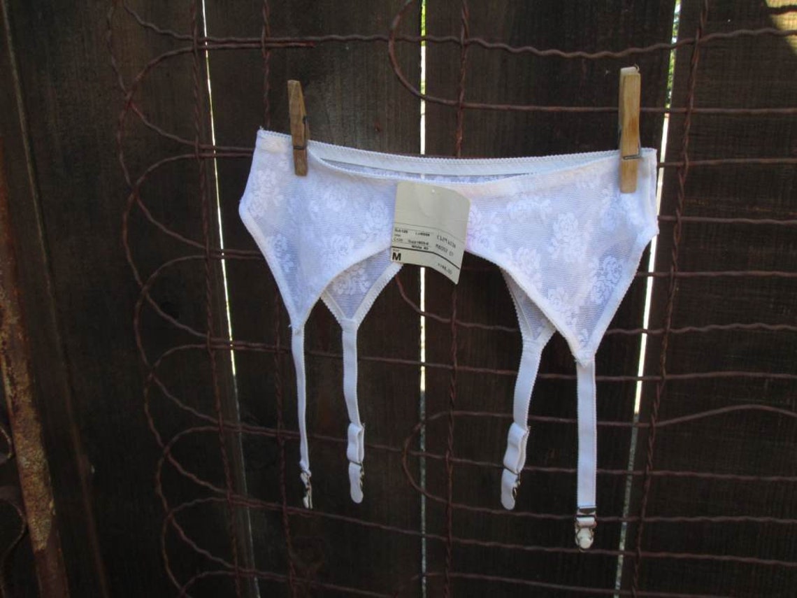 Vintage 70s White Lace garter belt NWT Vintage white garter Etsy