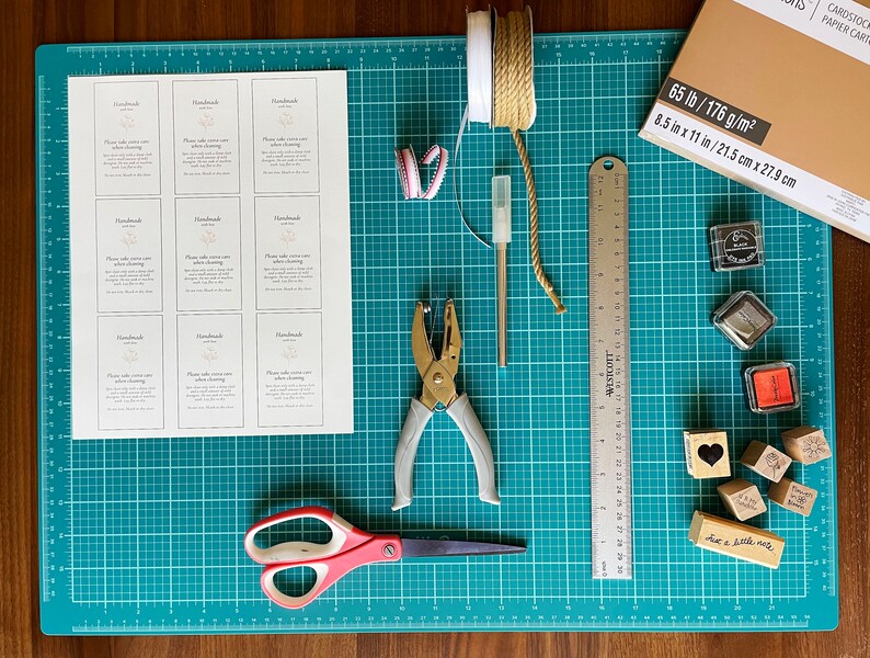 How to use instructions for printable care cards - Printable Care Cards for Handmade Knits - Washing Instructions for Crochet Hats - Care Tags for Knit Hats - Printable Spot Clean Only Cards - Handmade with Love Hang Tag for Knit Hat