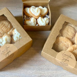 Heart Shaped Frosted Sugar Cookie Soy Wax Melts: Sweet Bakery Scent image 2