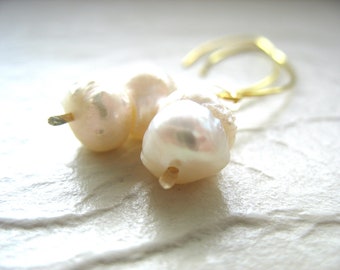 Pearl Earrings, White Pearl Jewelry, Bridal,Dangle Drop Earrings, Handmade Artisan Jewelry, Pearl Jewelry, Made in USA, White Pearl Earrings