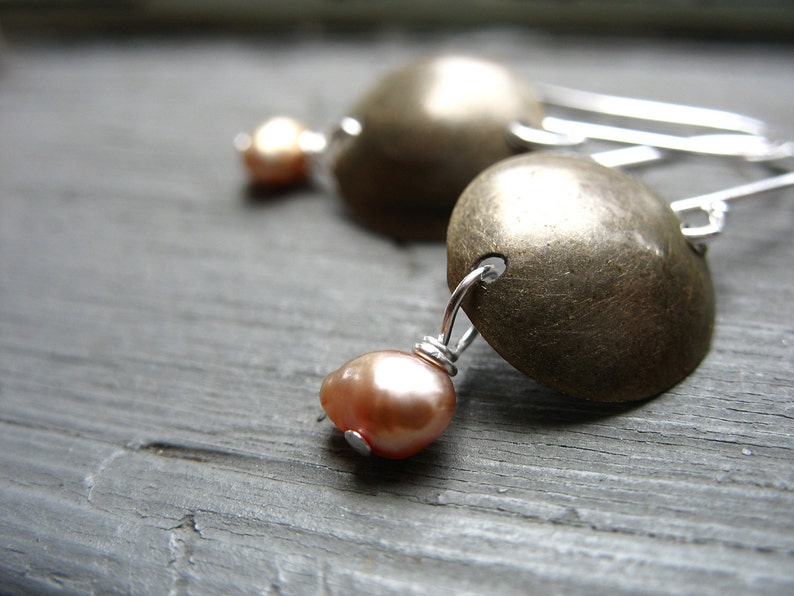 Pearl Earrings, Metalwork Earrings, Peach Pearl Dangle Drop Earrings, Handmade Earrings, Pearl Earrings image 3