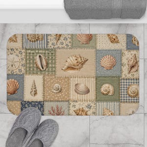 Seashell Patchwork Bath Mat, Coastal Bathroom Rug, Beach House Decor for Ocean Lovers, Faux Quilt Nautical Style