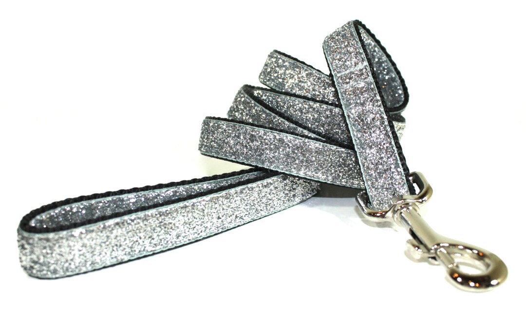 Silver Metallic Dog Leash Celebripup Silver Glitter Dog Leash From Sophisticated Pup Sparkly
