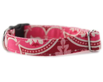 Rode en Roze De Halsband van de Hond van de Valentijnskaart - De Halsband van de Hond van Emmalee