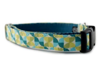Green and Teal Geometric Shape Dog Collar - Alyssa Dog Collar