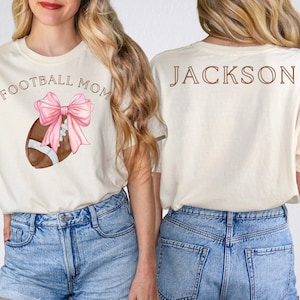 Benutzerdefiniertes Kokett-Fußball-Mama-Shirt, Komfortfarben-Shirt, personalisiertes Fußball-Mama-Shirt, Ihr Namens-Fußball-Shirt, Fußballsaison-Hemd