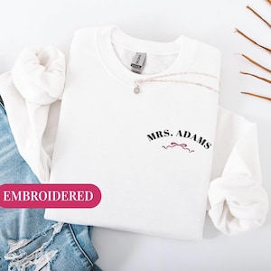 Custom Teacher Embroidered Crewneck, Trendy Coquette Teach Sweatshirt, Teacher Appreciation Gift, Graduation Gift, Elementary Teacher Tee