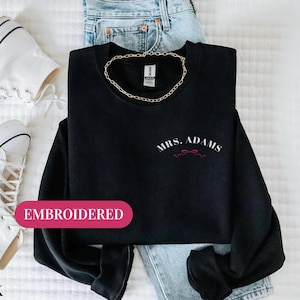 Custom Teacher Embroidered Crewneck, Trendy Coquette Teach Sweatshirt, Teacher Appreciation Gift, Graduation Gift, Elementary Teacher Tee