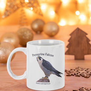Peregrine Falcon Mug: Bird Watcher Gift, Naturalist Coffee Cup bild 10