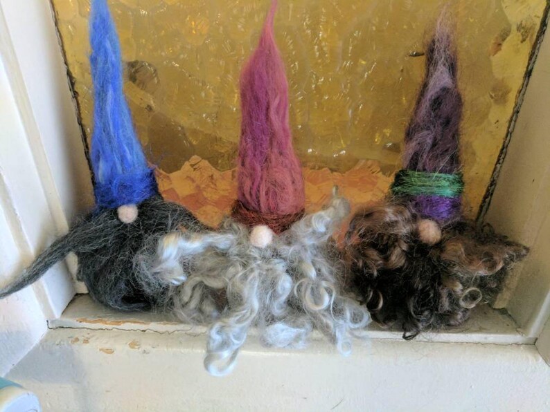 Locks for Spinning Felting Hand Dyed Shades of Mint Green 1 oz. Baby Photo Props Doll Hair Blythe Reroot Cotswold Wool Locks