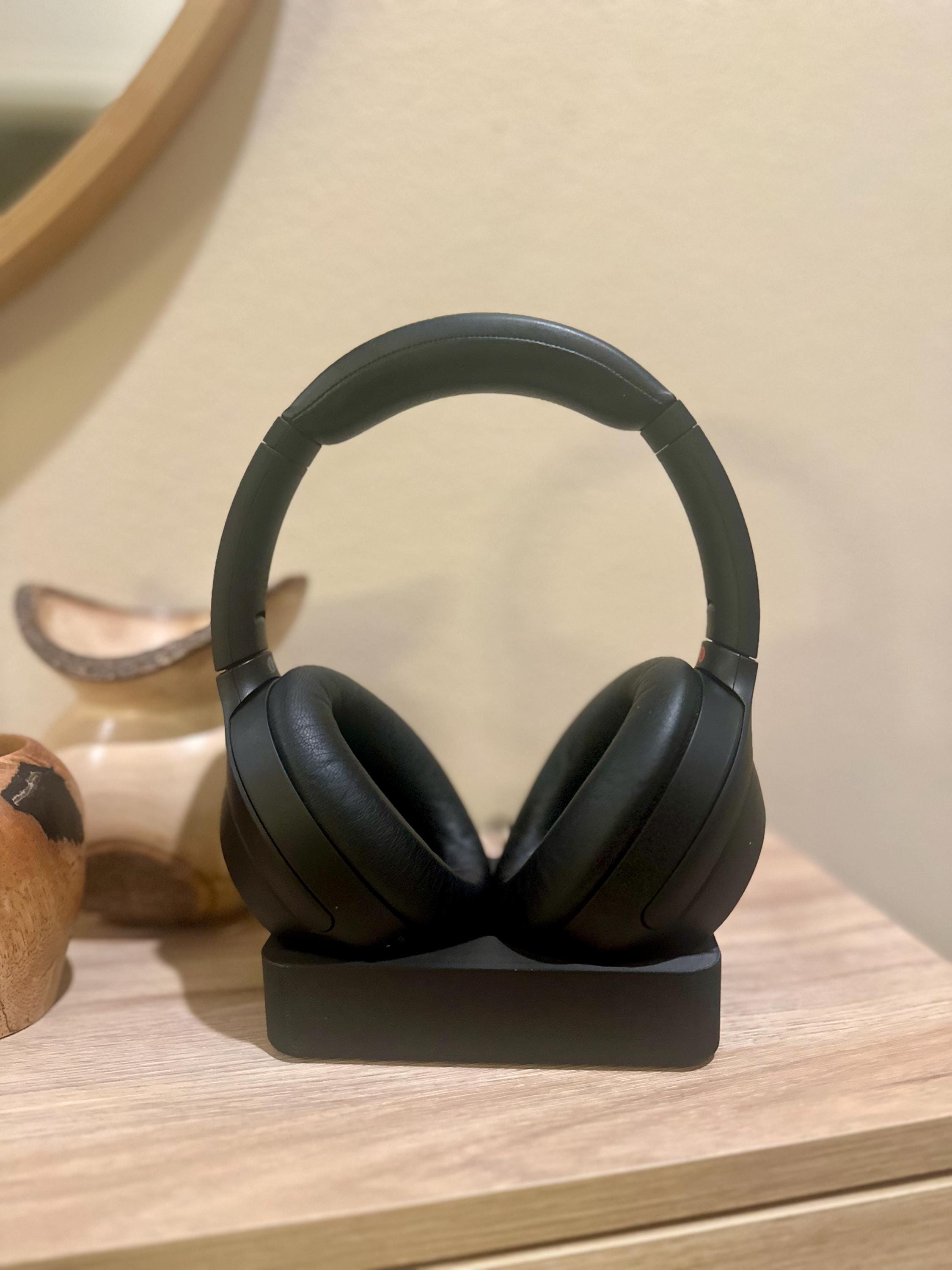 ソニー XM4 ワイヤレス充電ドック：マグネット式ヘッドホンスタンド