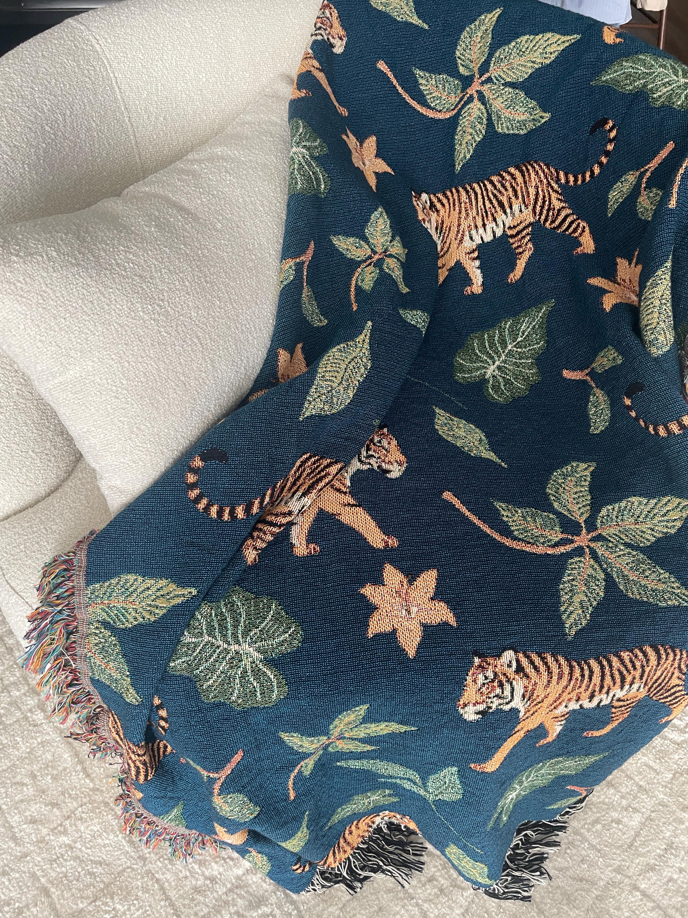 Tiger Jungle Woven Blanket: Botanical Tiger Tapestry Blanket ...