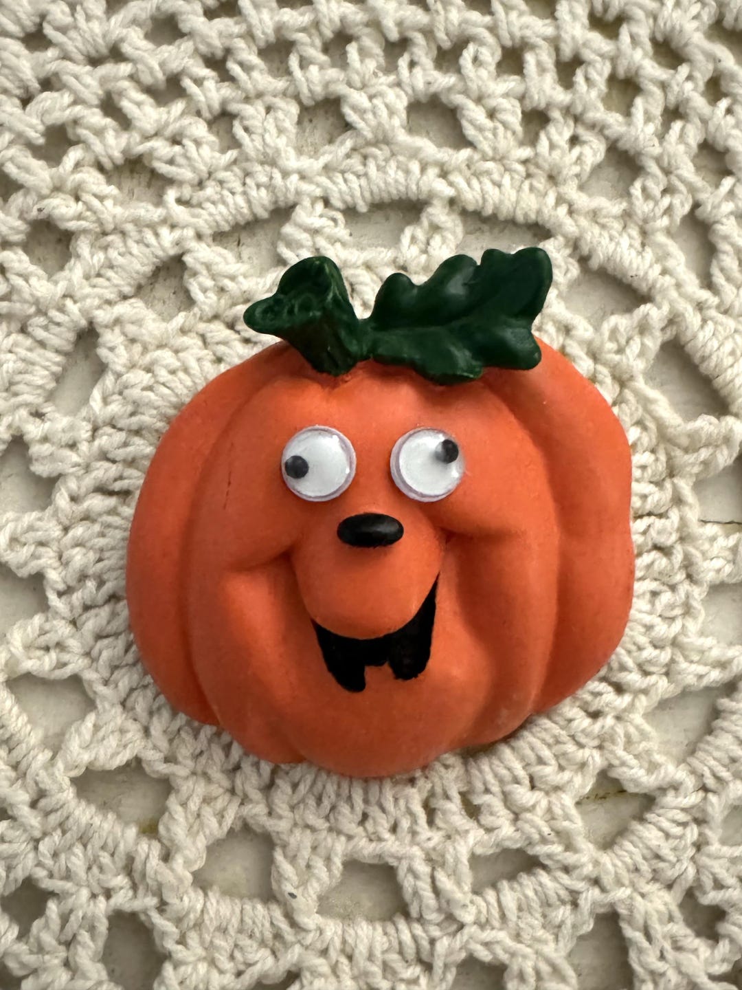 Vintage Halloween Pin Brooch - Cute Jack O' Lantern Pumpkin With Googly ...