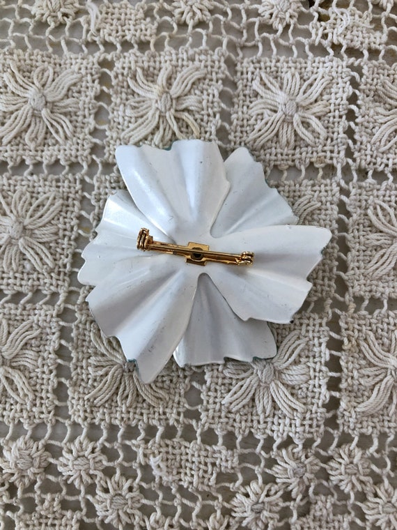 Vintage Large Enamel Flower Brooch - White Petals… - image 4