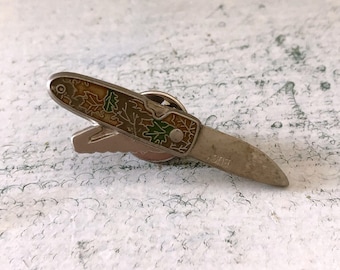 Vintage Mens Tie Tack or Lapel Pin - Gold BUCK Knife with Green and Brown Leaves Handle Detailing - Add to Collection - Vintage Gift for Him