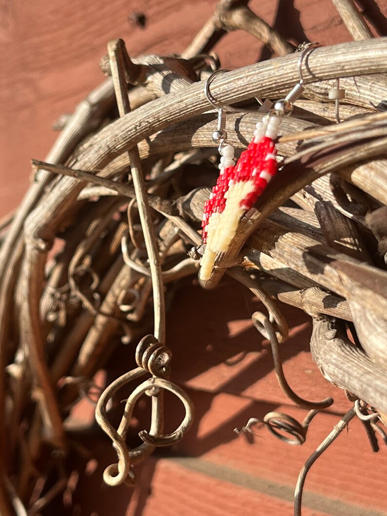 Amanita Muscaria Mushroom beaded earrings image 2