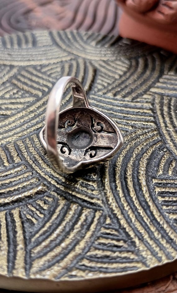 Onyx and sterling statement ring. - image 7