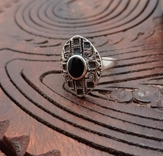 Onyx and sterling statement ring. - image 9