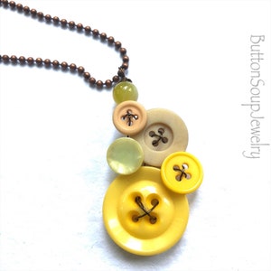 Yellow Vintage Button Pendant Necklace - Button Jewelry