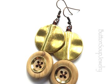 Wood Grain Earrings made with Vintage Buttons and Gold Discs  - Chunky Jewelry