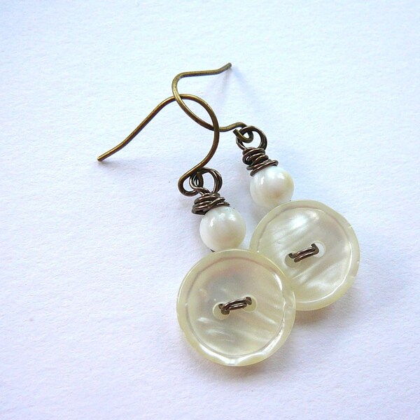 White Pearly Vintage Button Earrings - Shabby Chic