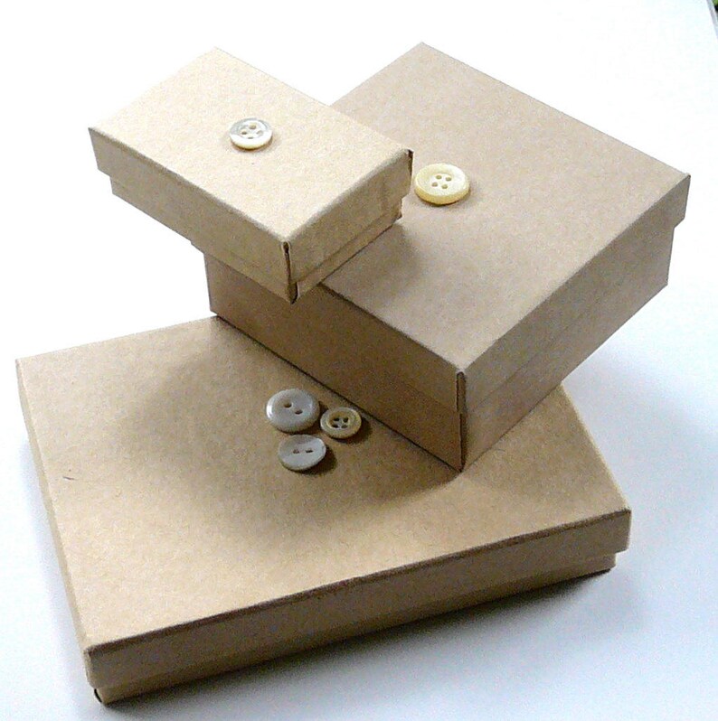 Natural green Vintage Button Earrings with Circles