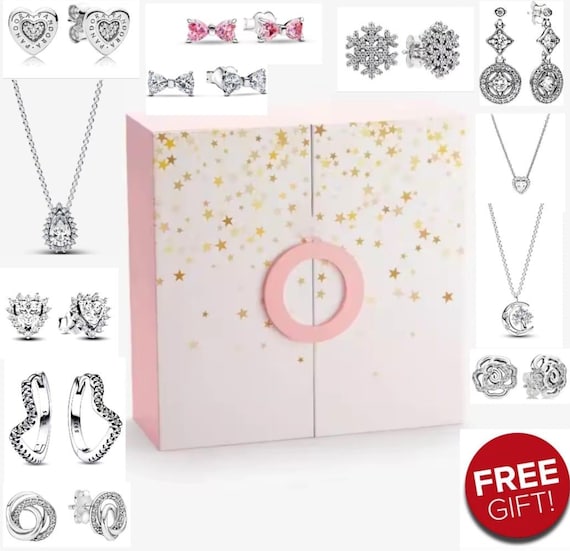 パンドラ アドベントカレンダー クリスマス 2024、イヤリングと