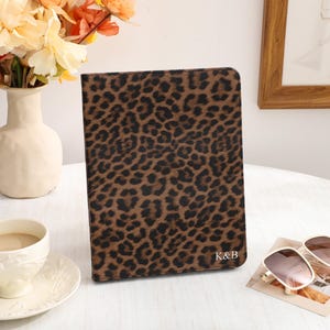 Custodia per iPad personalizzata in pelle con stampa leopardata per iPad 8/9/10, iPad Air 3/4/5, custodia per iPad Pro 2022, iPad 10.2"10.5'' 11" 12.9", iPad Mini 6/7