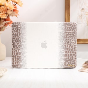 Milk Coffee Crocodile Print Leather Laptop Case, Personalized M5 PRO 14 15 16, 2025 2024 MacBook Case, All New MacBook A3240 A2338 Case
