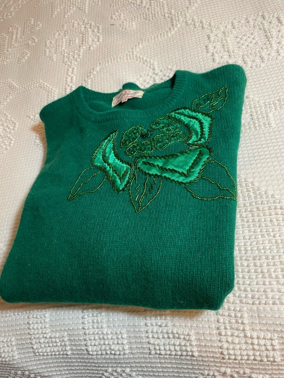 Wool Sweater Vintage Crew neck with appliqué and … - image 10