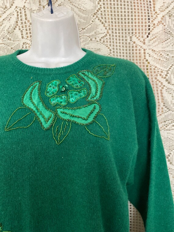 Wool Sweater Vintage Crew neck with appliqué and … - image 2