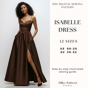 Peut inclure: Une femme porte une robe Isabelle en satin marron, longue et fendue, avec des poches. Il s'agit d'un patron de couture numérique PDF, disponible en tailles US 00-20 et EU 30-52. Le texte "Step by step illustrated sewing guide" est inclus.