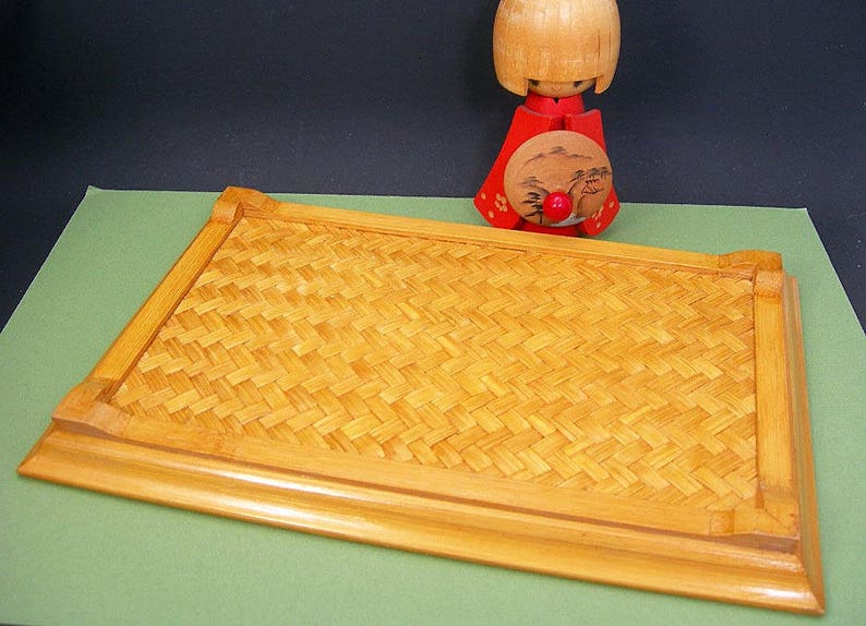 Hand-painted Red Bird /& Tree Vintage Asian Small Decorative Tray Woven 3-D Cube Design Japanese Woven Bamboo Tray Asian Home Decor