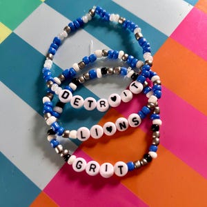 Detroit Lions Beaded Bracelet: Football Fan Jewelry