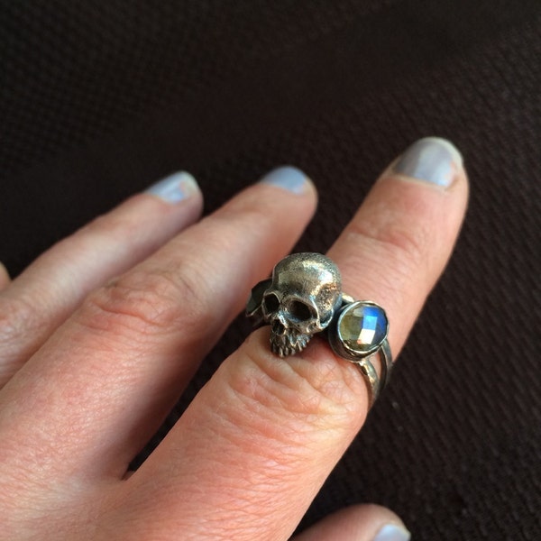 skull and faceted labradorite ring