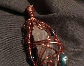 Raw quartz wirewrap with beads
