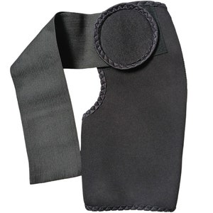 Pode incluir: Suporte de ombro preto com uma al&ccedil;a acolchoada e uma almofada circular no ombro.