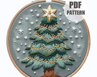 キャンディケーンのクリスマスツリー刺繍パターン、PDFダウンロード