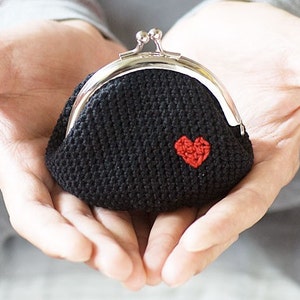 Crochet coin purse, Love My Heart in Black image 1