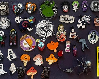 Halloween Pins [Retro] [Spooky] [Horror]