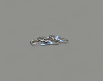 Set di anelli midi in argento sterling / Anelli impilabili in argento 925 / Gioielli boho fatti a mano per l'uso quotidiano / Accessori minimali