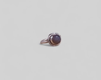 Anello con pietra di luna / Dichiarazione minimalista moderna / Anello fatto a mano / Gioiello in argento