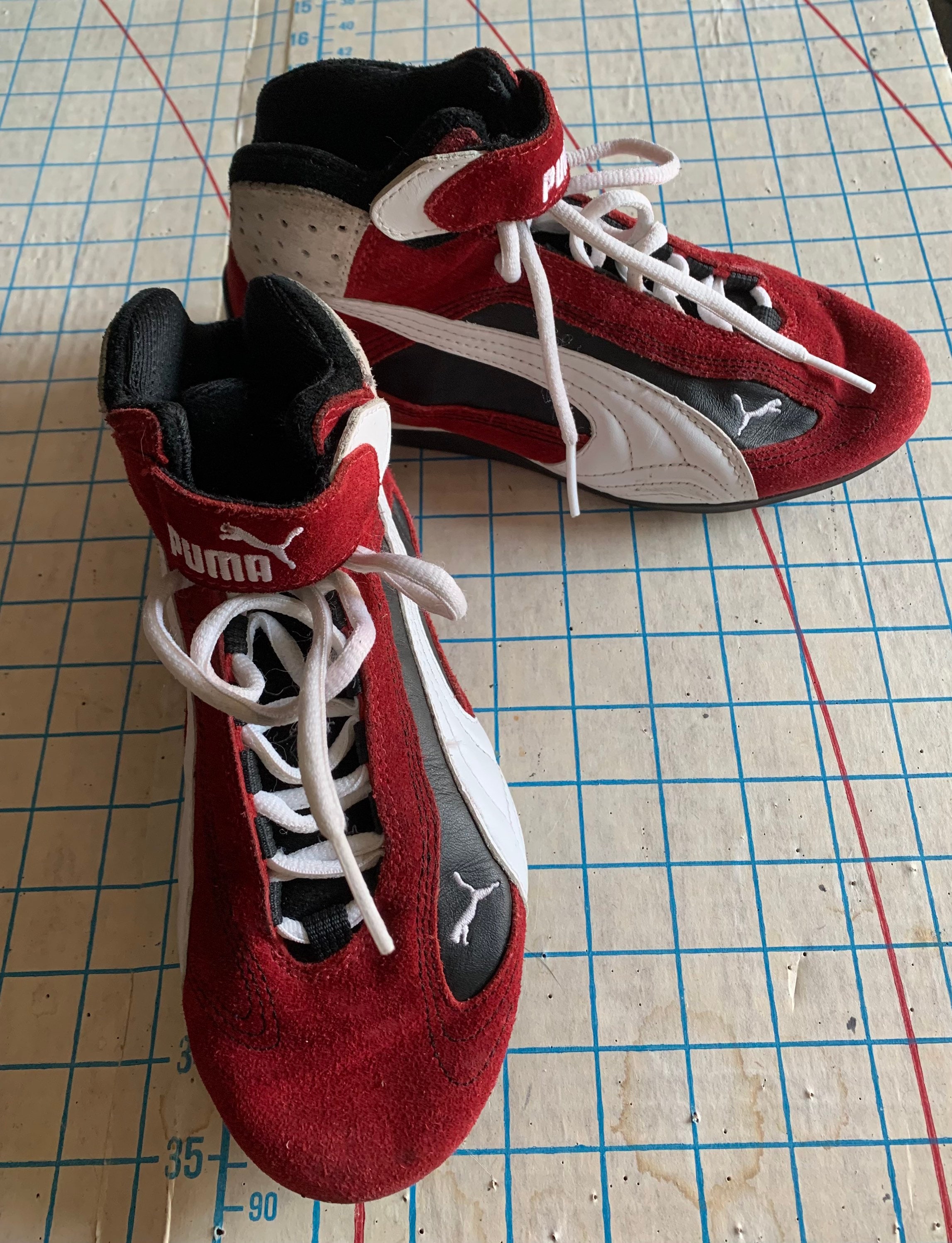 Puma old best sale stock shoes
