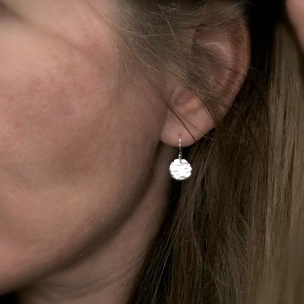 Tiny Dot silver earrings Sterling silver earrings Hammered silver discs Dainty earrings Everyday earrings Simple small dangle earrings