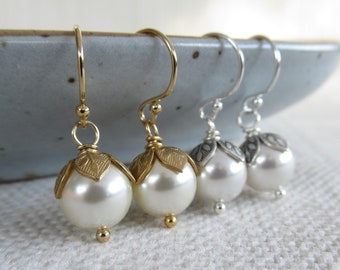 Flower bud pearl earrings, silver or gold bridesmaid earrings, custom color crystal faux pearls, white pearls, ivory pearls, bridesmaid gift