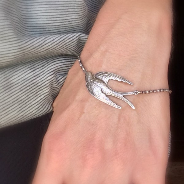 Boho Silver bird bracelet Gift for Her Swooping bird bohemian Statement bracelet Antique silver boho bracelet Oxidized silver nature jewelry