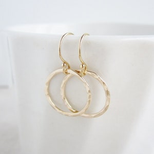 Hammered gold hoop earrings Minimalist gold earrings Dainty circle earrings Gold drop earrings Every day earrings Minimal gold jewelry